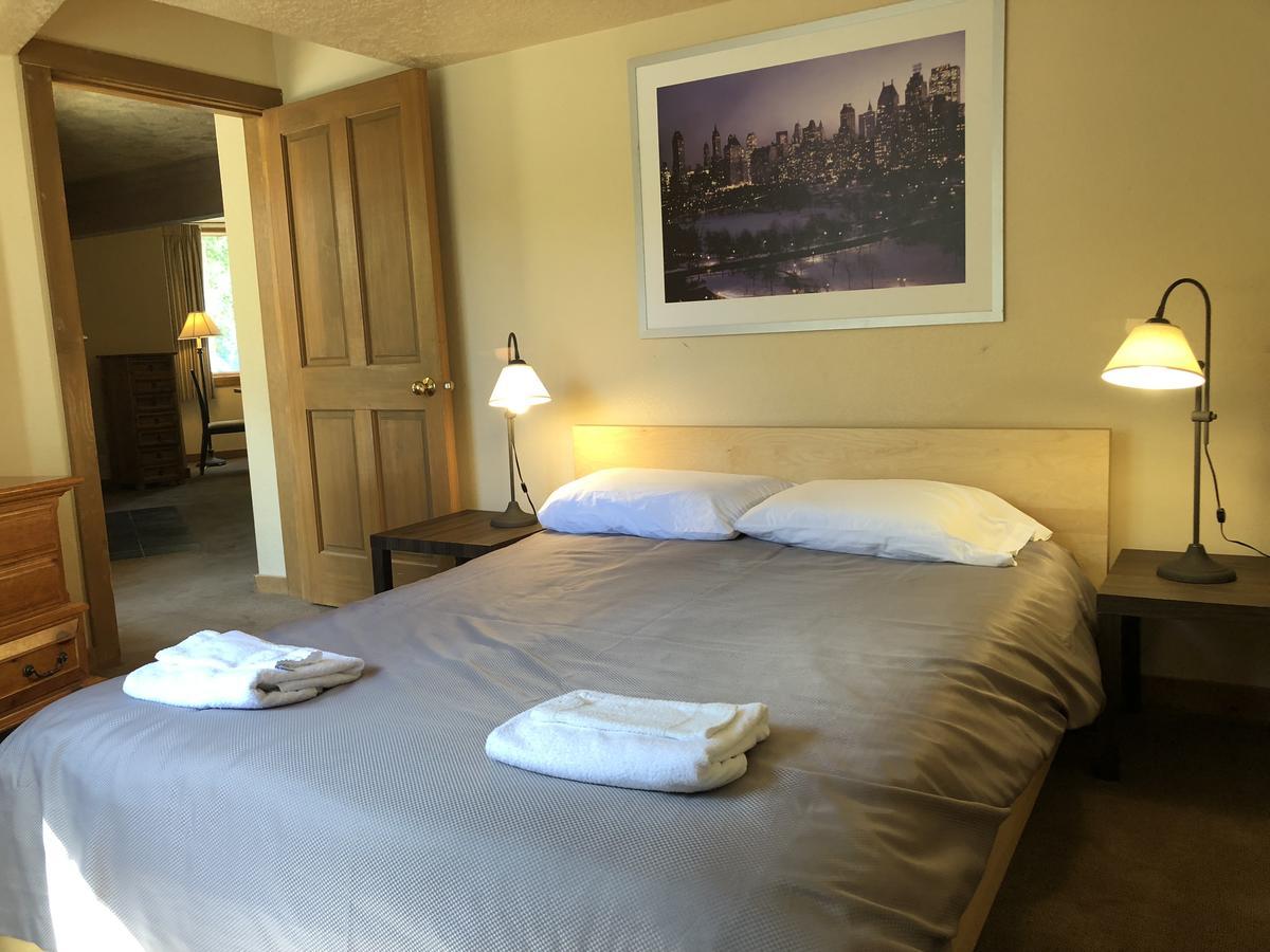 Bald Mountain Inn Ketchum Bagian luar foto